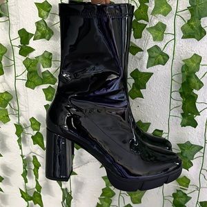 Black leather heeled boots